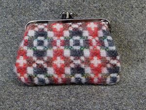 Picture of WMMP05 Tapestry Purse