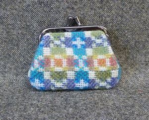 Picture of WMSP11 Tapestry Purse
