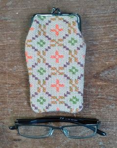Picture of Glasses Case - 05