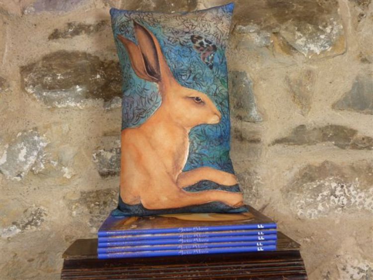 Picture of Song of the Golden Hare Cushion