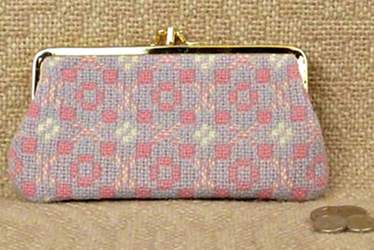 Picture of Pastel Pink Tapestry Purse