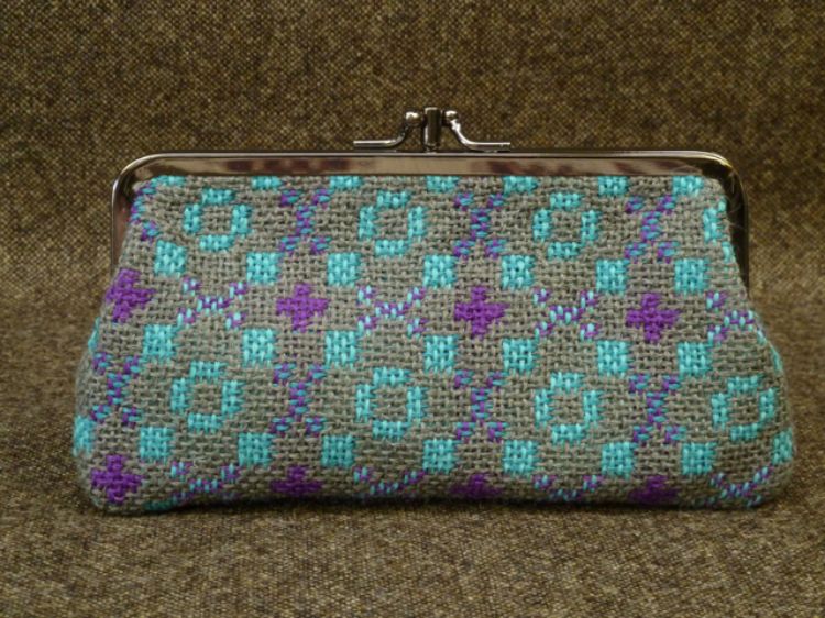 Picture of WMLP07 Tapestry Purse