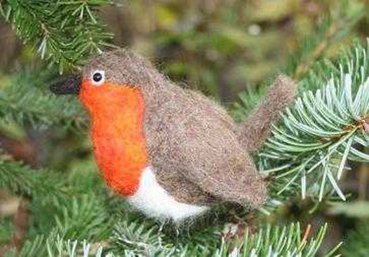 Picture of Robin Needle Felting Kit