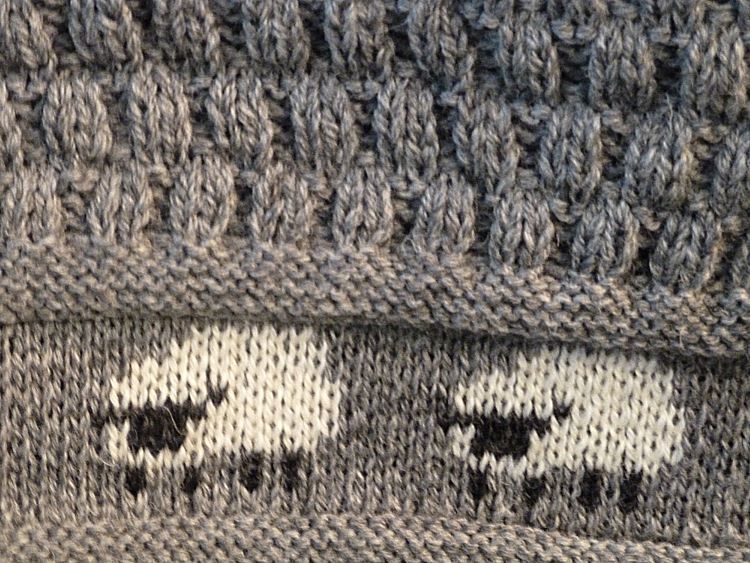 Picture of  Pure wool knitted blanket - Mid Grey