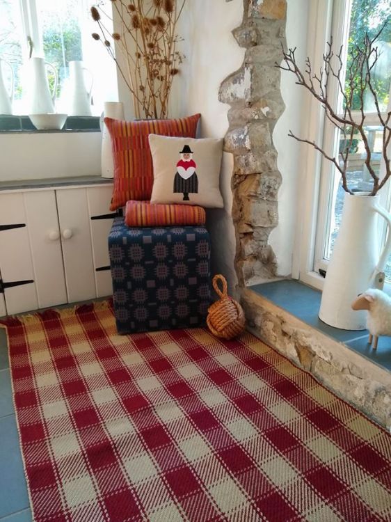 Picture of Welsh Check Floor Rug - Barn Red