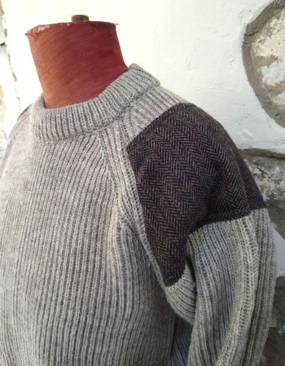 Picture of Tweed Men's Jumper - Oatmeal