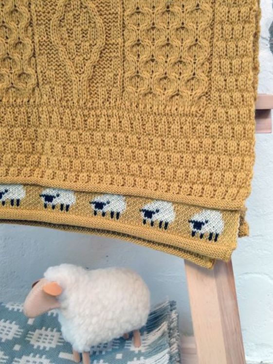 Picture of Sunflower Wool Throw