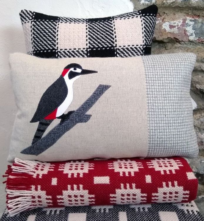 Picture of Woodpecker Cushion - Oblong