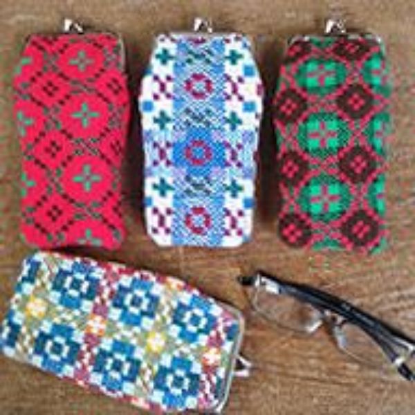 Show products in category Spectacle Cases