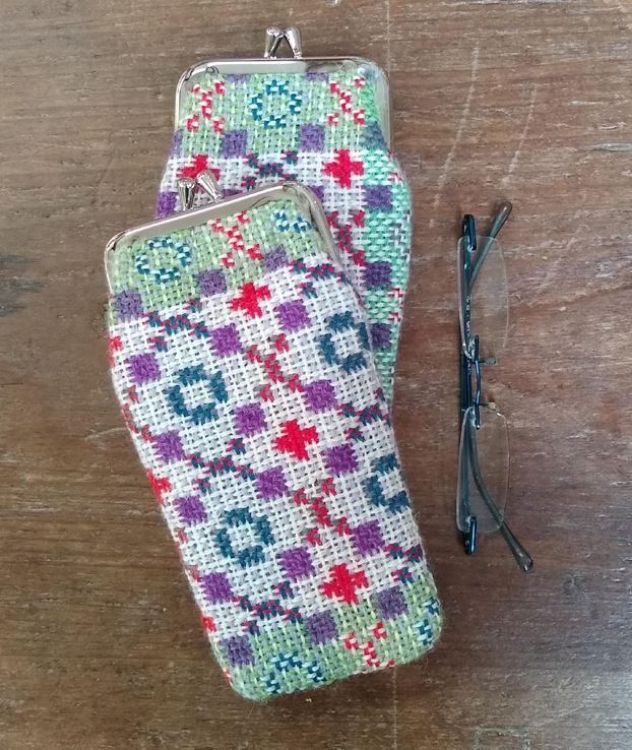 Picture of Glasses Case - 18