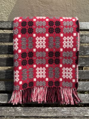 Show details for Welsh Tapestry Style Throw - Red Picture of Welsh Tapestry Style Throw - Red